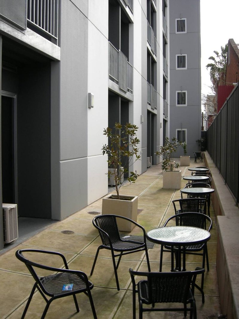 Photo - Apartment 804, 304 Waymouth Street, Adelaide SA 5000 - Image 6