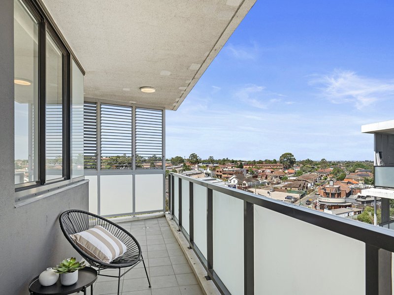 Photo - Apartment 910/2B Charles Street, Canterbury NSW 2193 - Image 12