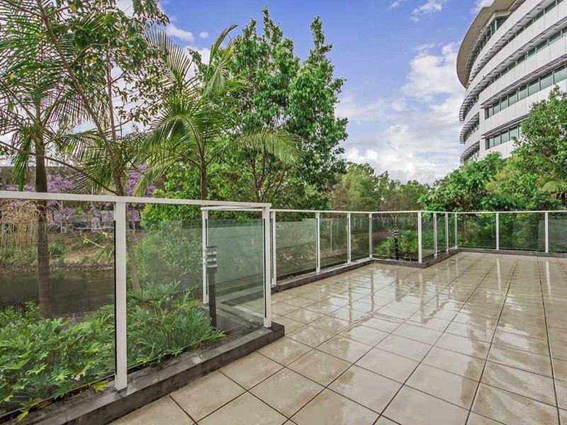 Photo - Apartment/102/5 Riverwalk Avenue, Robina QLD 4226 - Image 11