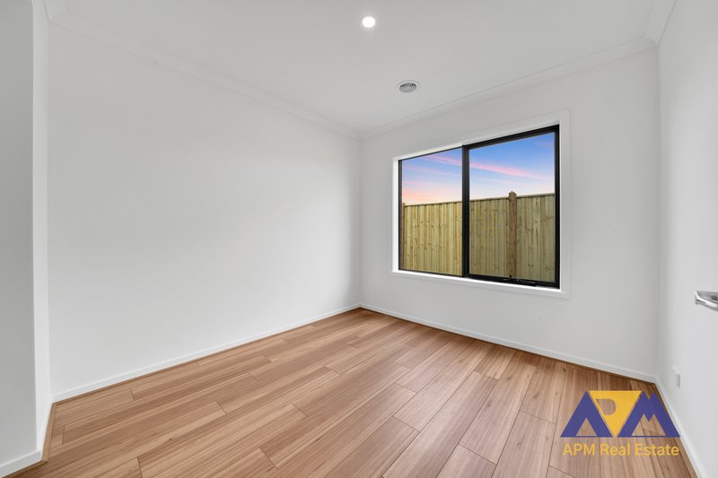 Photo - Area B/61 Argant Loop, Sunbury VIC 3429 - Image 2