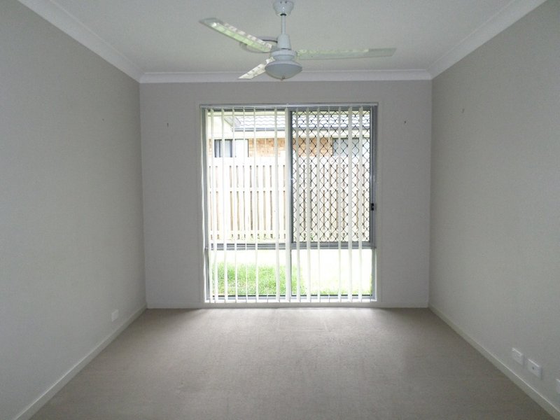 Photo - Augustine Heights QLD 4300 - Image 6