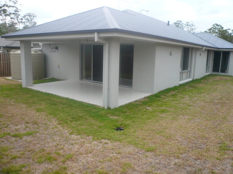 Photo - Augustine Heights QLD 4300 - Image 9