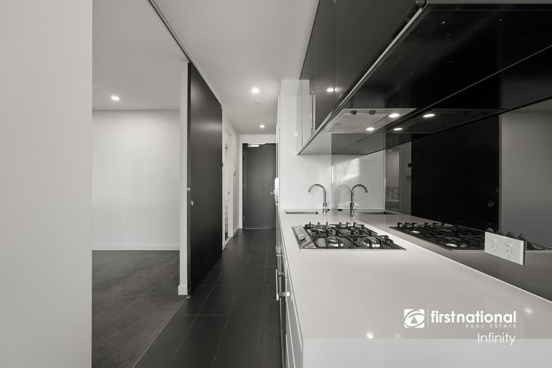 Photo - B105/12 Albert Street, Hawthorn East VIC 3123 - Image 1