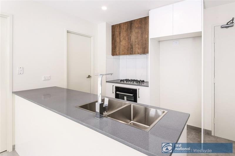 Photo - B11/35 Toongabbie Road, Toongabbie NSW 2146 - Image 4