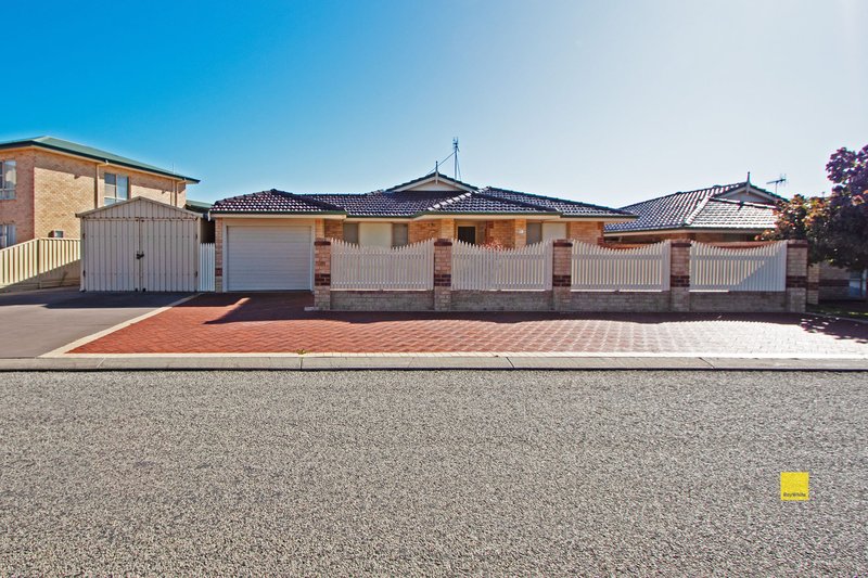 b/2 Sanchez Court, Cervantes WA 6511