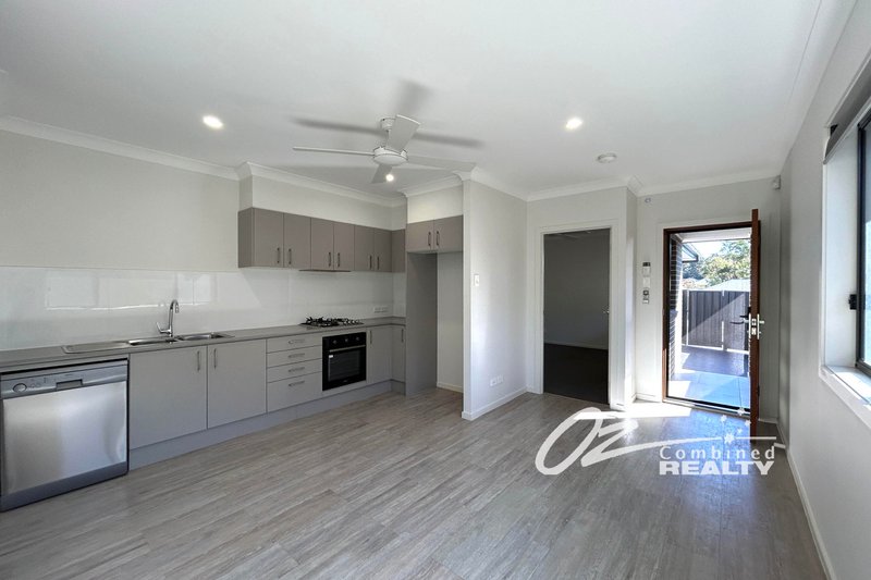 Photo - B/20 Tahnee Street, Sanctuary Point NSW 2540 - Image 6