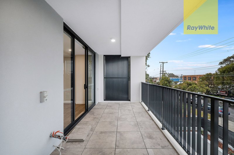 Photo - B203/40 Hoskins Avenue, Bankstown NSW 2200 - Image 6