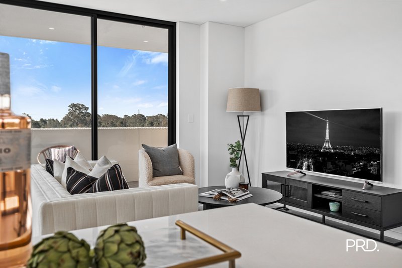 Photo - B207/90-98 Glenmore Ridge Drive, Glenmore Park NSW 2745 - Image 6