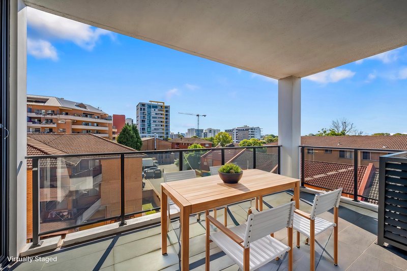 Photo - B303/35 Rawson Street, Auburn NSW 2144 - Image 9