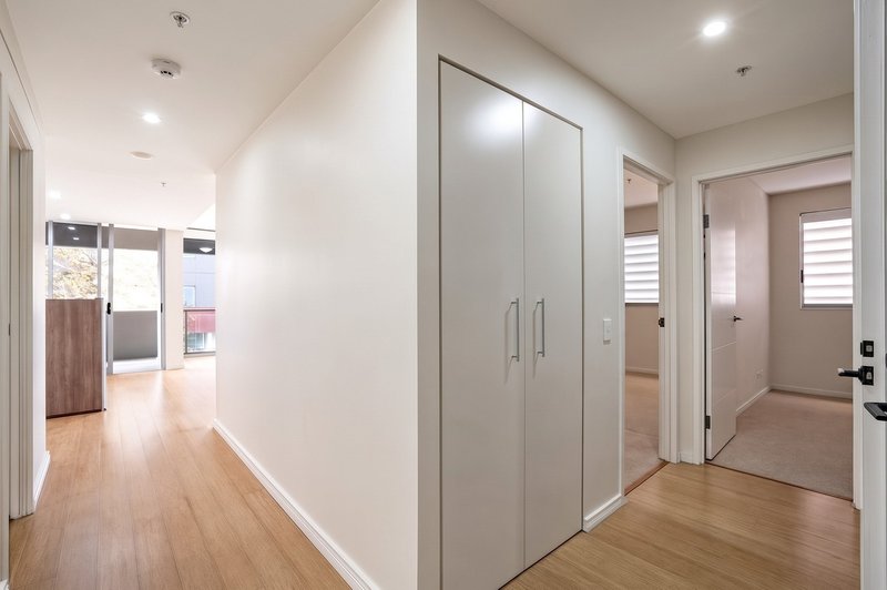 Photo - B306/1 Jack Brabham Drive, Hurstville NSW 2220 - Image 8