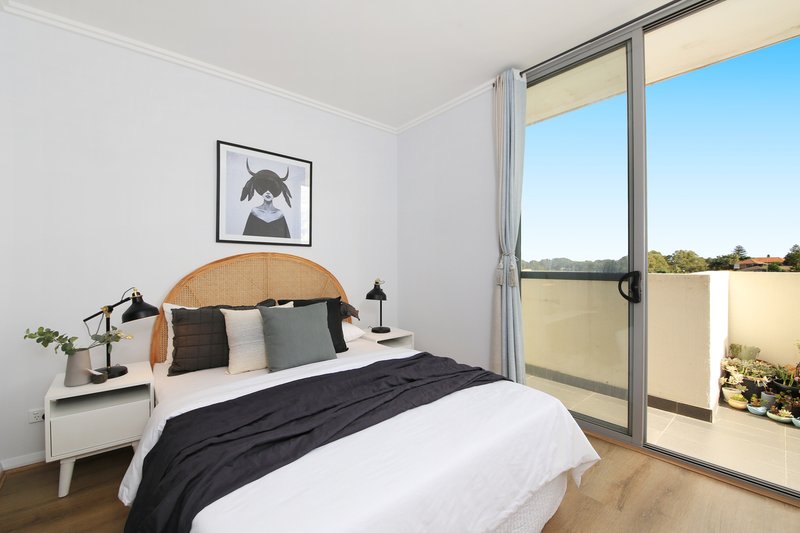 Photo - B406/20-26 Innesdale Road, Wolli Creek NSW 2205 - Image 6