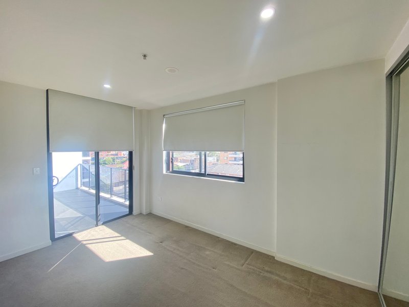 Photo - B502/35 Rawson Street, Auburn NSW 2144 - Image 6