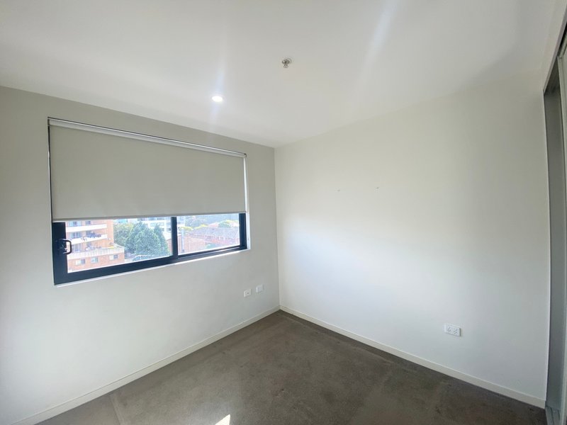 Photo - B502/35 Rawson Street, Auburn NSW 2144 - Image 8