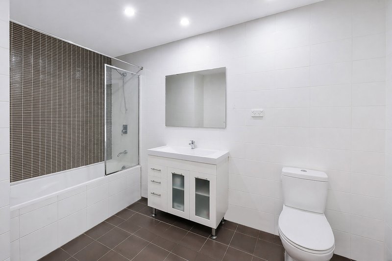 Photo - B808/25 John Street, Mascot NSW 2020 - Image 7