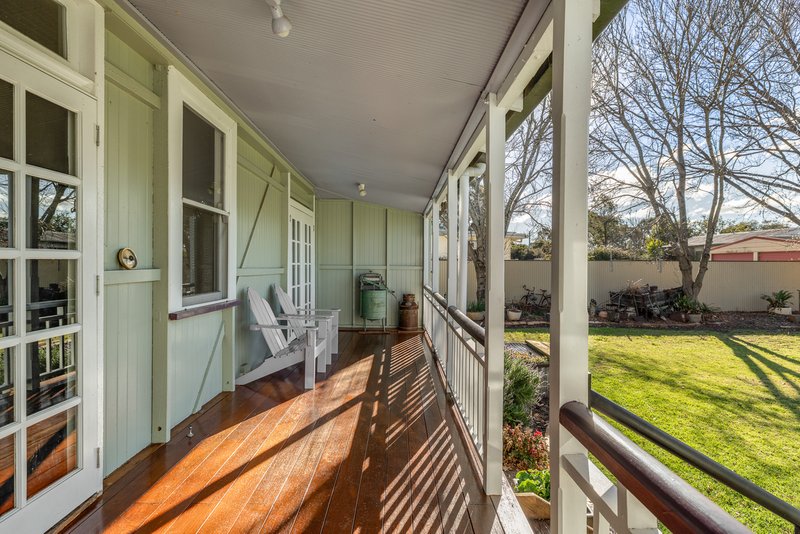 Photo - 'Bankers Rest' 70 Eton Street, Cambooya QLD 4358 - Image 16