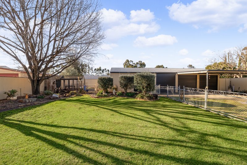Photo - 'Bankers Rest' 70 Eton Street, Cambooya QLD 4358 - Image 17