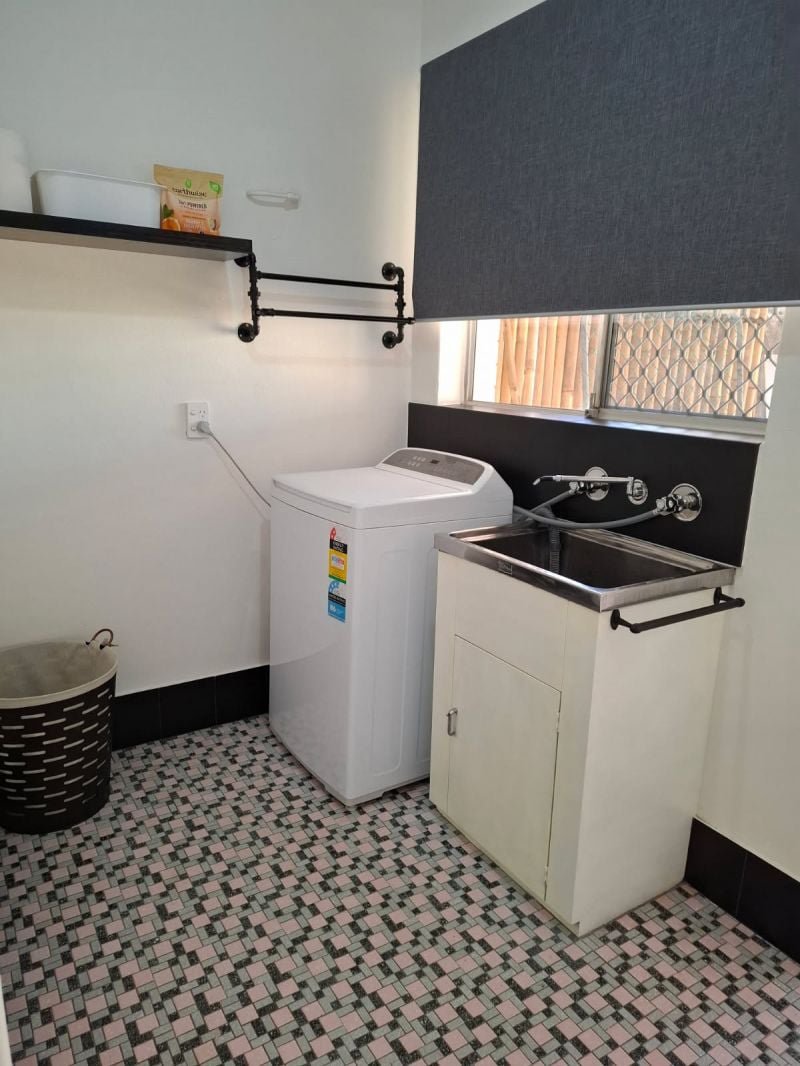 Photo - Beaconsfield WA 6162 - Image 5