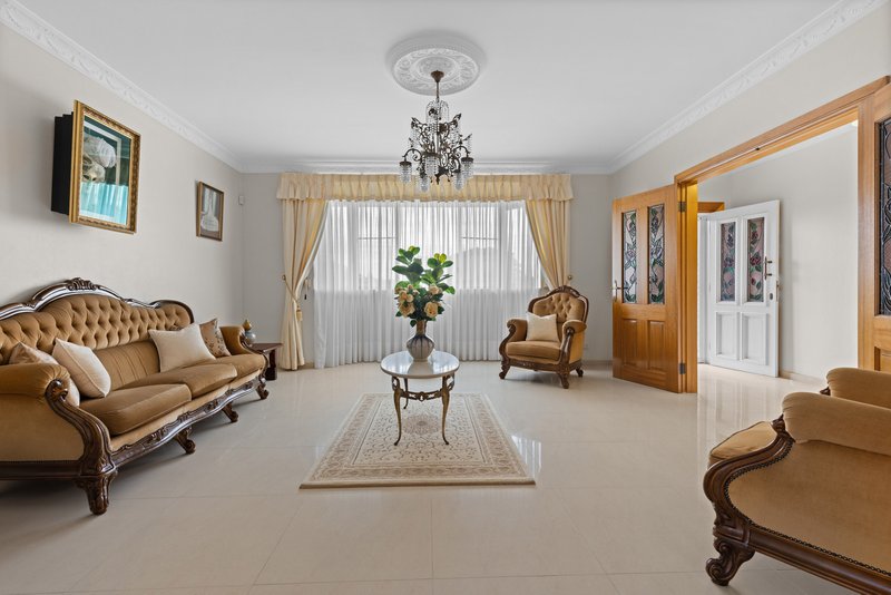 Photo - Beverly Hills NSW 2209 - Image 2