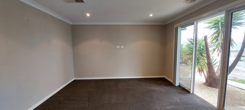 Photo - Boorooma NSW 2650 - Image 8