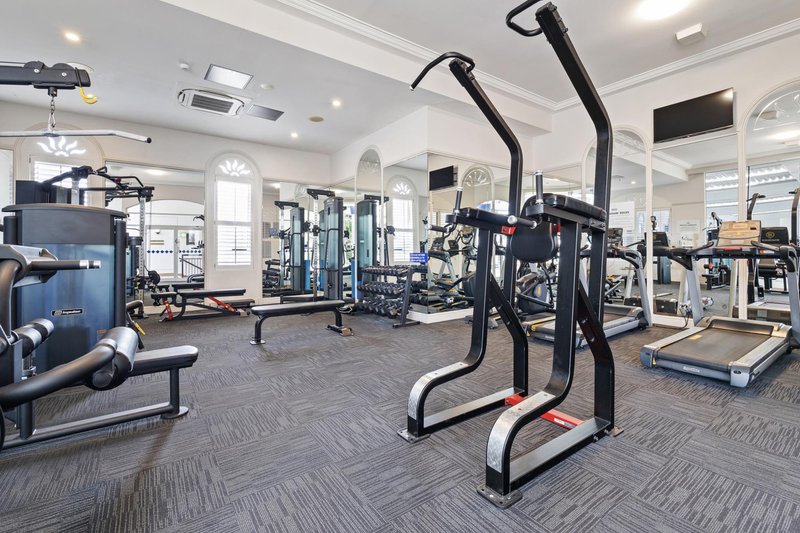 Photo - Broadbeach QLD 4218 - Image 15