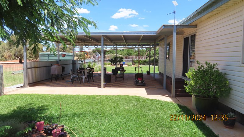 Photo - * Broadmeadows, 8273 Barrier Highway, Cobar NSW 2835 - Image 22