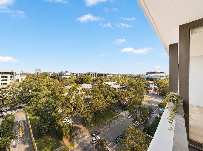 Photo - C1008/80 Waterloo Road  (Entry Via Byfield St) , Macquarie Park NSW 2113 - Image 8