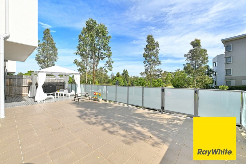 C104/2 Rowe Drive, Potts Hill NSW 2143