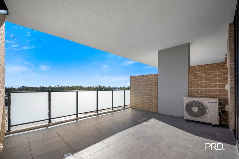 Photo - C208/90-98 Glenmore Ridge Drive, Glenmore Park NSW 2745 - Image 7
