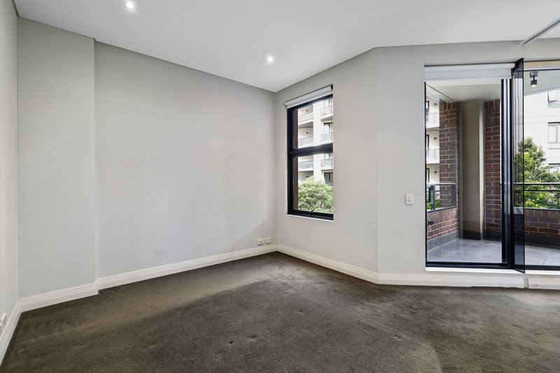 Photo - C306/24 - 26 Point Street, Pyrmont NSW 2009 - Image 3