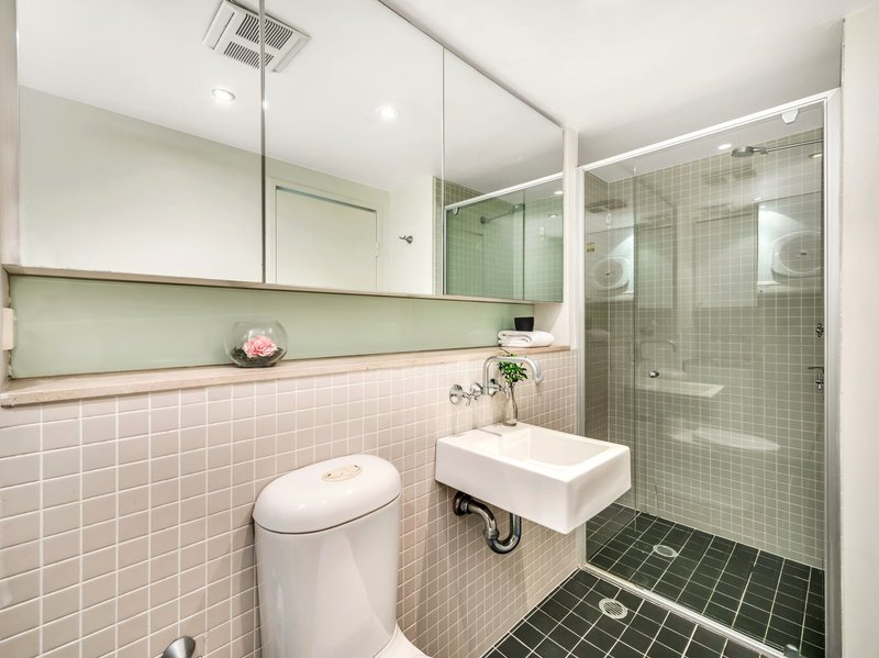 Photo - C809/2 Mandible Street, Alexandria NSW 2015 - Image 6