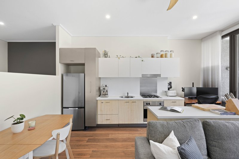 Photo - C98/240 Wyndham Street, Alexandria NSW 2015 - Image 2