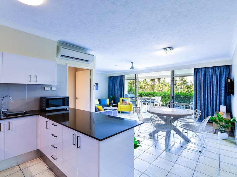 Photo - CA 004/14 Resort Drive, Whitsunday Apartments West , Hamilton Island QLD 4803 - Image 4