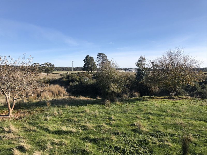 Photo - CA 2 Halls Lane, Snake Valley VIC 3351 - Image 7