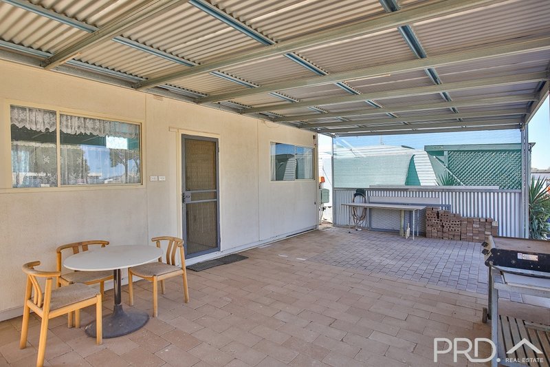 Photo - Cabin 13, 498 Sturt Highway (Sunraysia Holiday Park) , Mildura VIC 3500 - Image 4