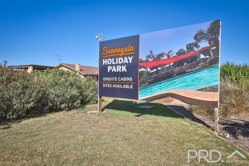 Photo - Cabin 13, 498 Sturt Highway (Sunraysia Holiday Park) , Mildura VIC 3500 - Image 13