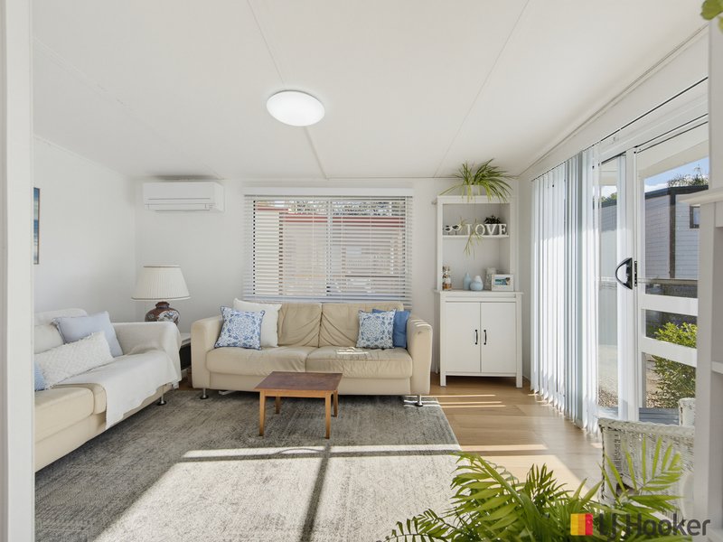 Photo - Cabin 28/414 Beach Road, Sunshine Bay NSW 2536 - Image 4
