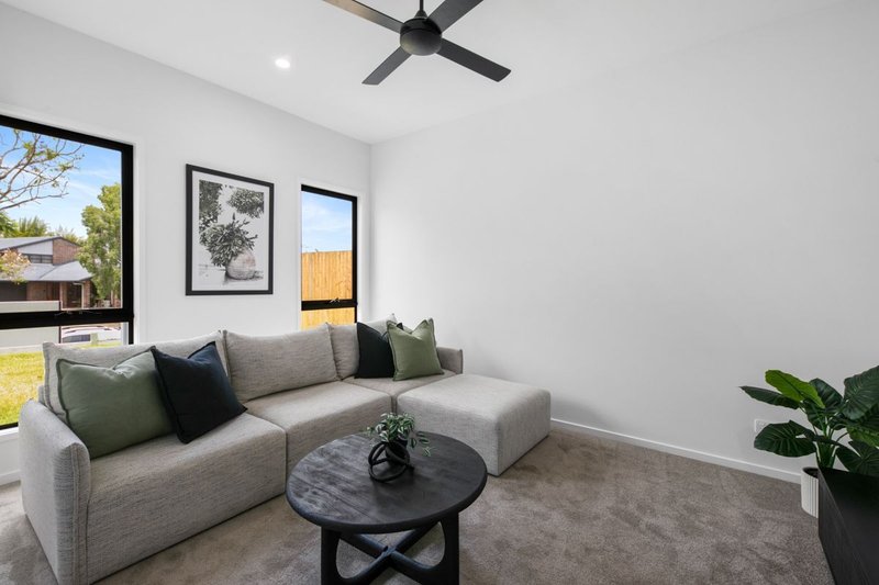 Photo - Camp Hill QLD 4152 - Image 10