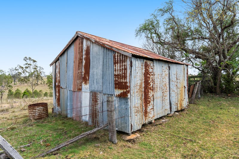 Photo - "Cooby Crest" 101 Pipeline Road, Meringandan QLD 4352 - Image 17