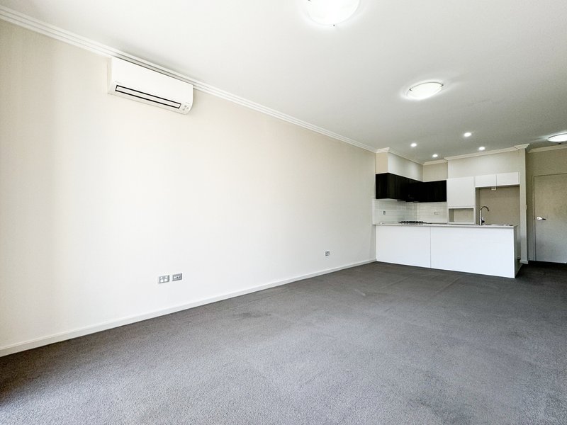 Photo - D106/48-56 Derby Street, Kingswood NSW 2747 - Image 2