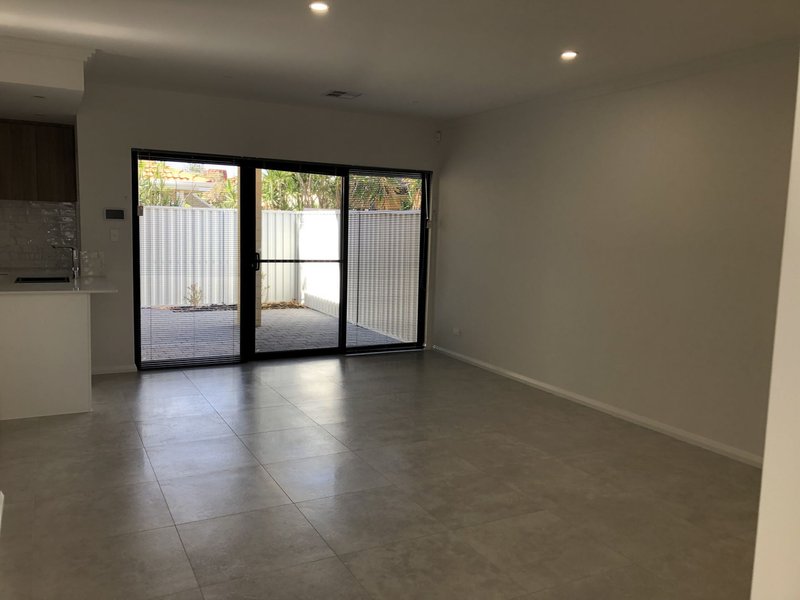 Photo - D/11 Wilcock Avenue, Balcatta WA 6021 - Image 5