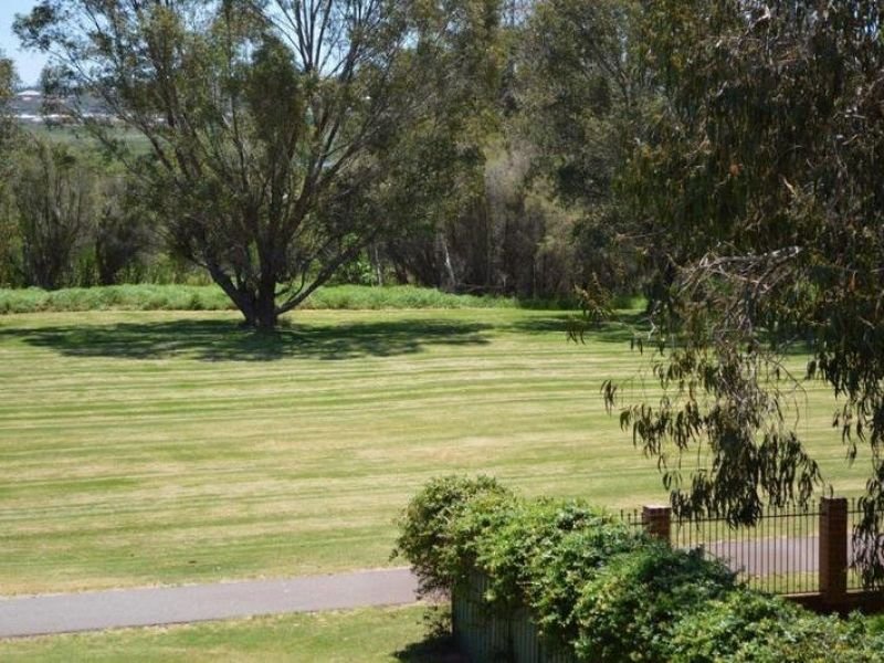 Photo - D212/25 Herdsman Parade, Wembley WA 6014 - Image 4