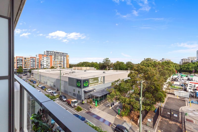 Photo - D301/35 Arncliffe Street, Wolli Creek NSW 2205 - Image 9