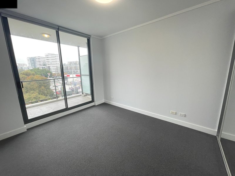 Photo - D306/35 Arncliffe Street, Wolli Creek NSW 2205 - Image 3