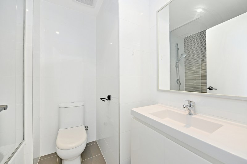 Photo - D507/81-86 Courallie Avenue, Homebush West NSW 2140 - Image 9