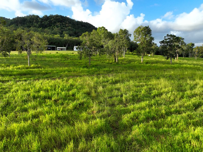 Photo - Devereux Creek QLD 4753 - Image 12