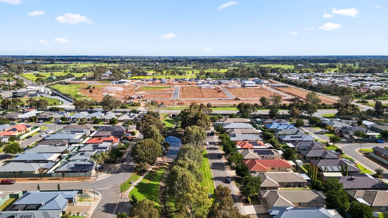 Photo - D.H.A (Defence Housing Australia) , Evanston Gardens SA 5116 - Image 13