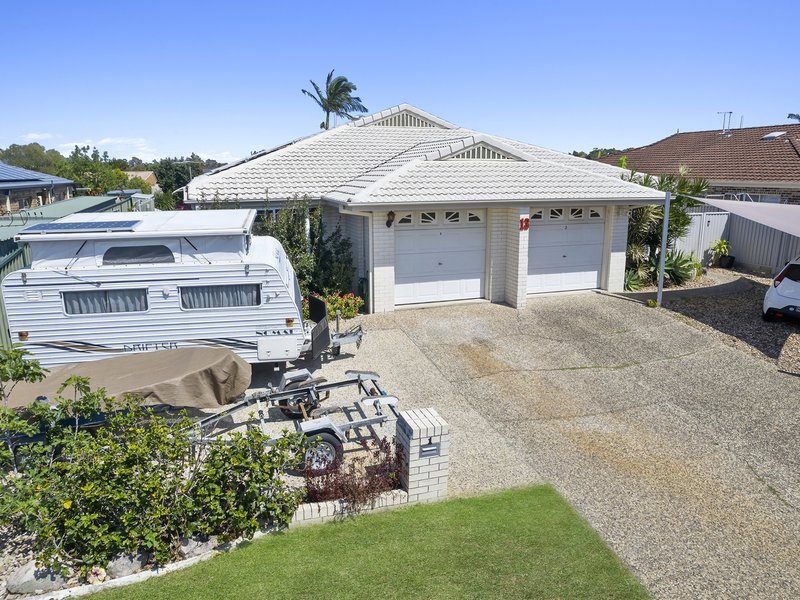 Photo - Duplex 1/13 Pentas Drive, Bongaree QLD 4507 - Image 23