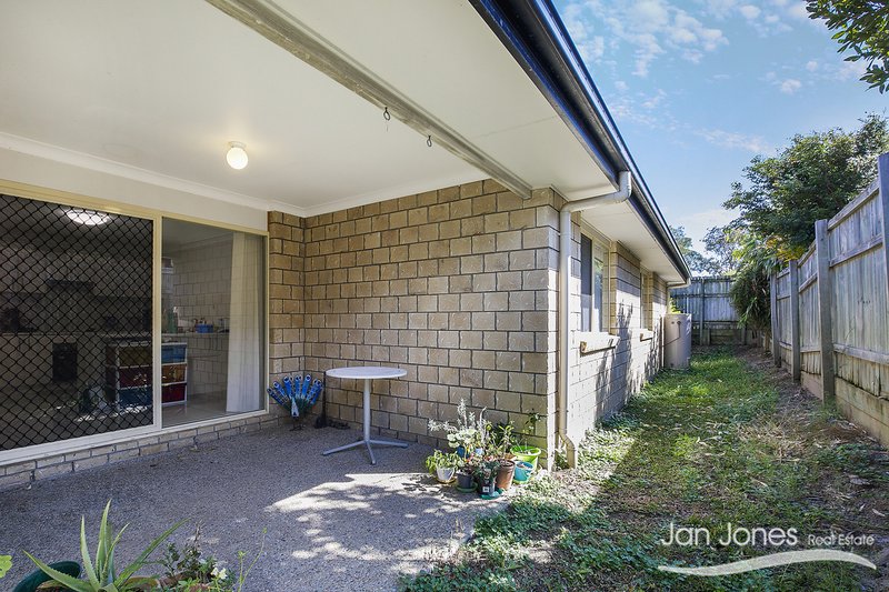 Photo - Duplex 2/10 Adonis Ct , Rothwell QLD 4022 - Image 11