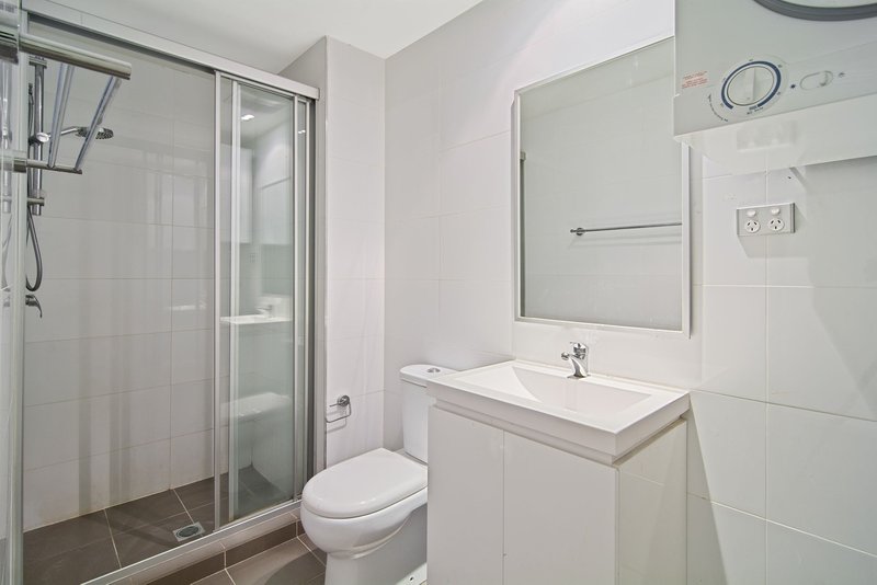 Photo - E216A/81-86 Courallie Avenue, Homebush West NSW 2140 - Image 4