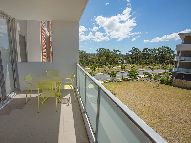 Photo - E304/2 Rowe Drive, Potts Hill NSW 2143 - Image 10